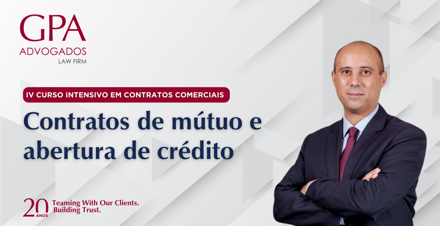 Francisco Rodrigues Rocha orador no IV Curso Intensivo em Contratos Comerciais